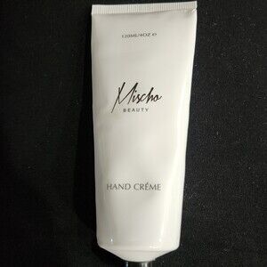Mischo Beauty Hand Crème NWT 4 Ounce